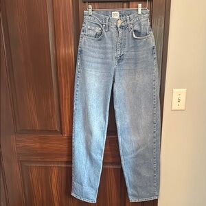 BDG women’s ultra high rise Light Blue Straight Jeans